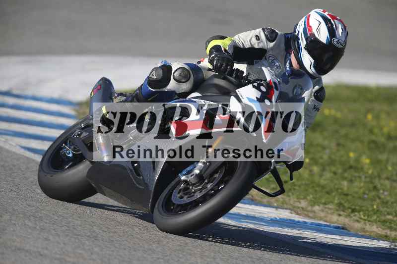 /01 26.-28.01.2024 Moto Center Thun Jerez/Gruppe gruen-green/997